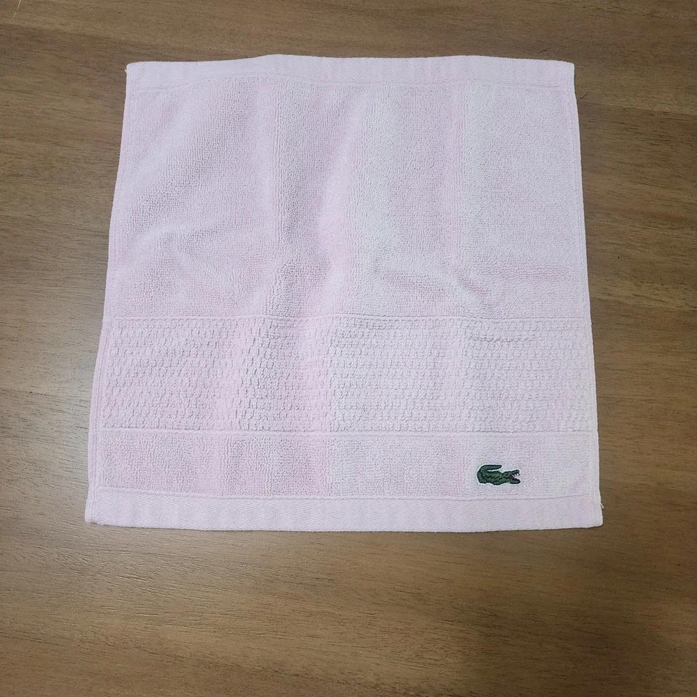 Lacoste 3 Piece Towel Set In Pink 100% Supima Cotton Bath & Hand Towel Washcloth